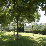 Scappo In Umbria, La Dolce Godera Villa Lugnano in Teverina