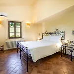 Scappo In Umbria, La Dolce Godera
