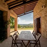 Vila Scappo In Umbria, La Dolce Godera