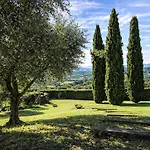 Scappo In Umbria, La Dolce Godera Villa