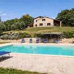 Scappo In Umbria, La Dolce Godera