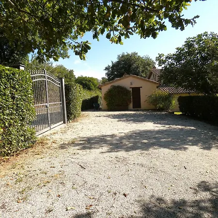 Scappo In Umbria, La Dolce Godera Villa Lugnano in Teverina