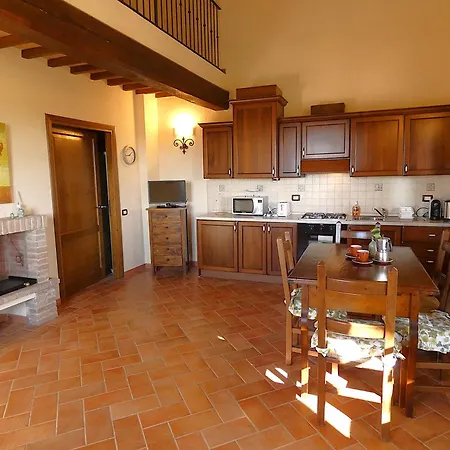 Scappo In Umbria, La Dolce Godera * Lugnano in Teverina