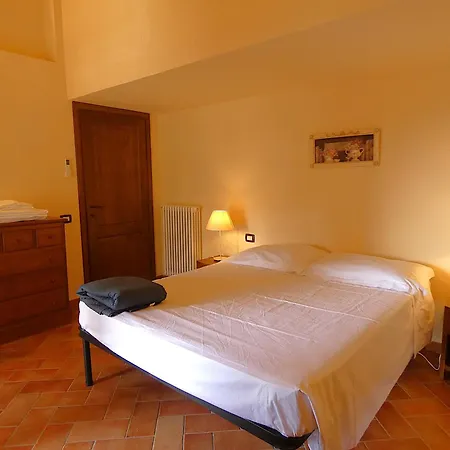 Scappo In Umbria, La Dolce Godera