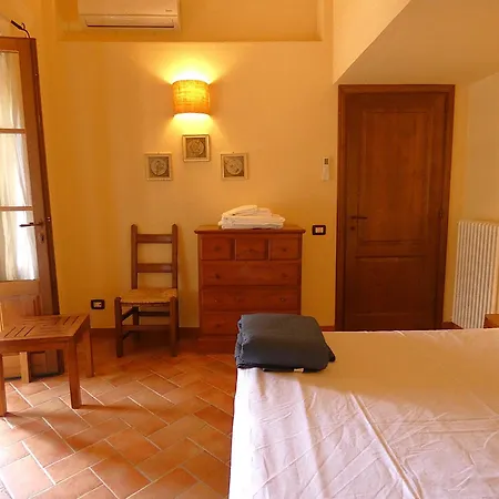 Scappo In Umbria, La Dolce Godera *