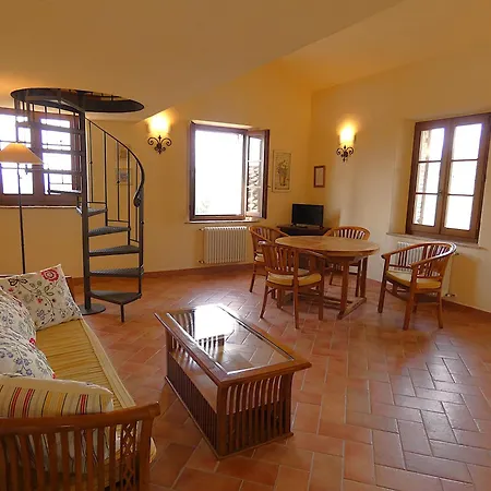 Scappo In Umbria, La Dolce Godera Villa Lugnano in Teverina