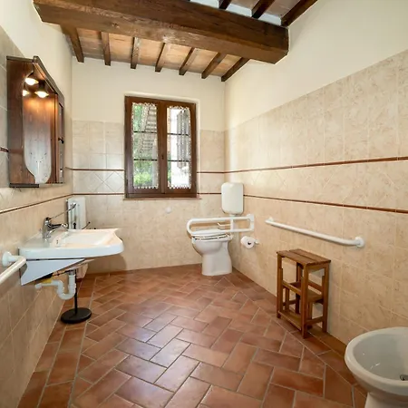 Villa Scappo In Umbria, La Dolce Godera *
