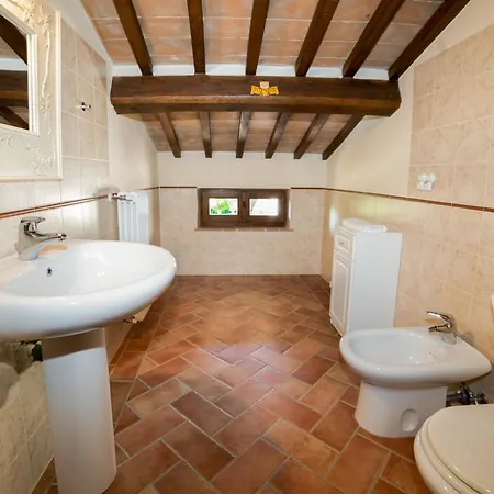 Villa Scappo In Umbria, La Dolce Godera *