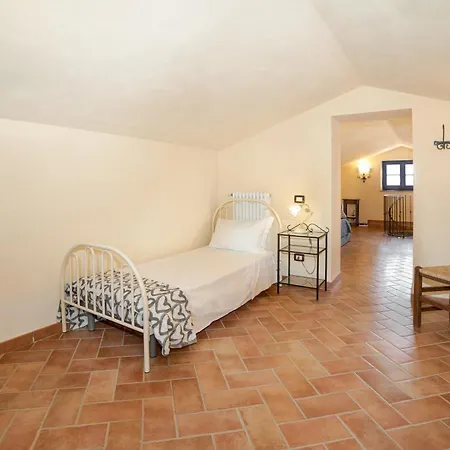 Villa Scappo In Umbria, La Dolce Godera *