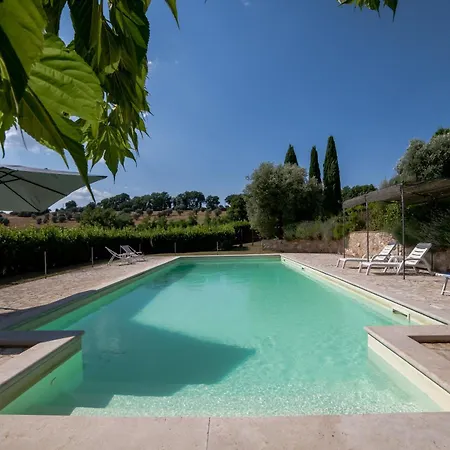 Scappo In Umbria, La Dolce Godera Villa